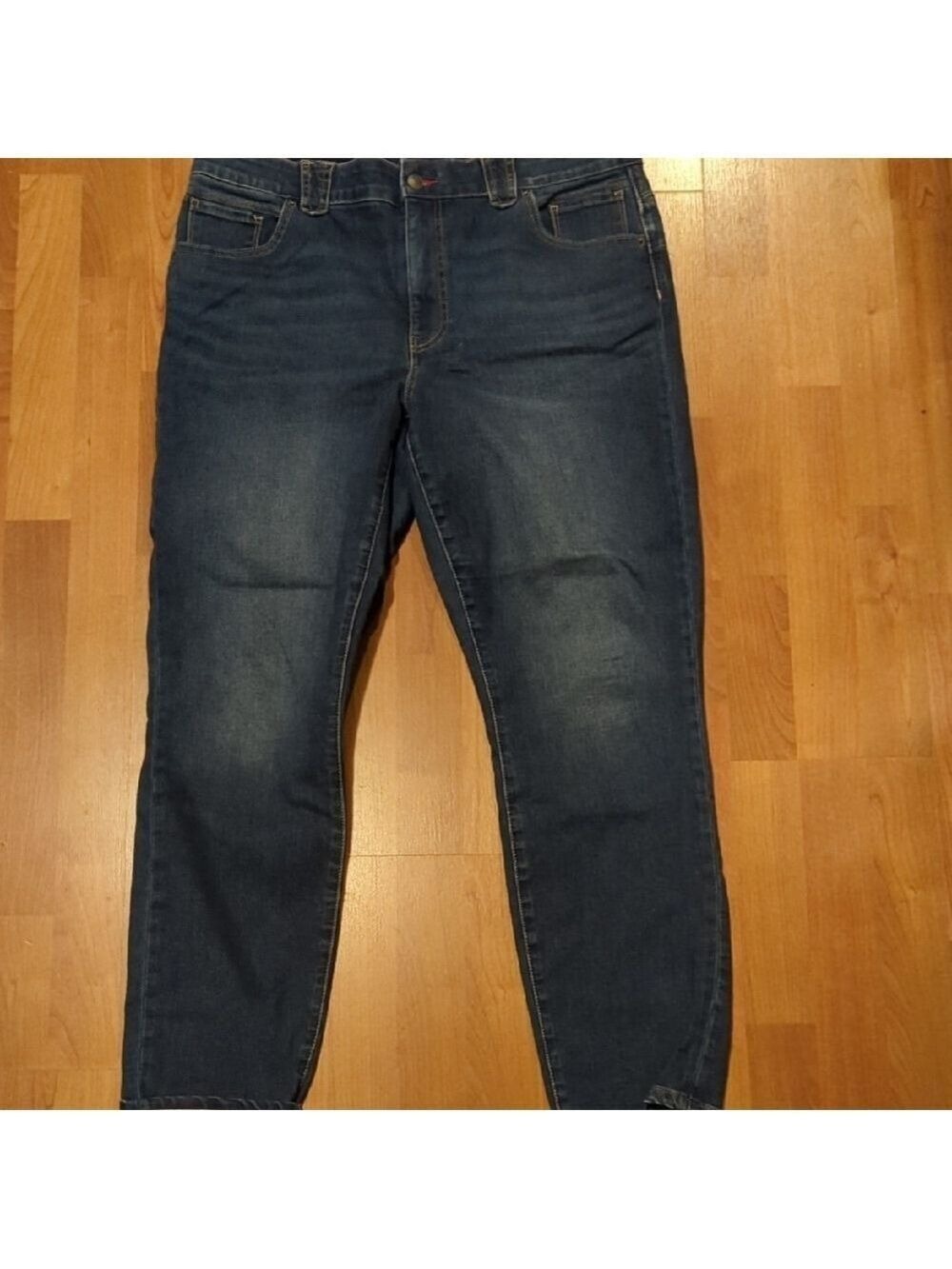 Tommy Hilfiger Women's Size 16 Denim Jeans Fall Football Winter Attractive